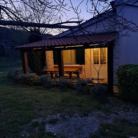Holiday Home Frane Slivno  외부 사진